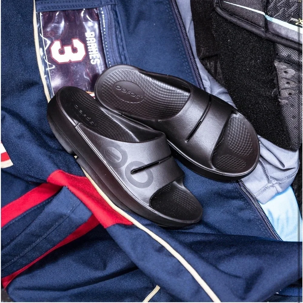 NWT- OOFOS OOahh Sport Slide Sandal, Unisex- Men’s Size 13, Women’s Size 15